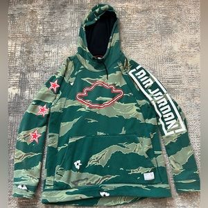 Nike Air Jordan ASW City of Flight Men's Green Camo Pullover Hoodie size XL